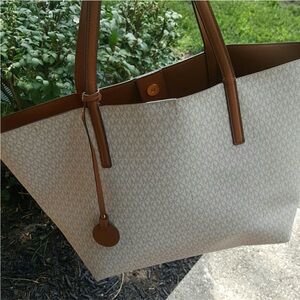 Michael Kors tote bag